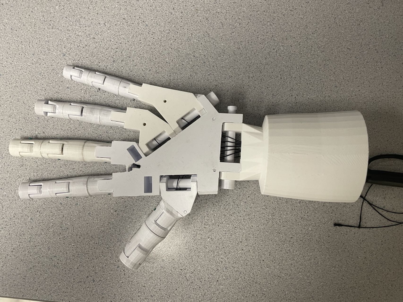 Glovecontrolled robot hand ECE4760 final project